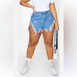 Pretty Little Thing Plus SZ 3X Extreme Thigh Rip Denim Jean Shorts Blue